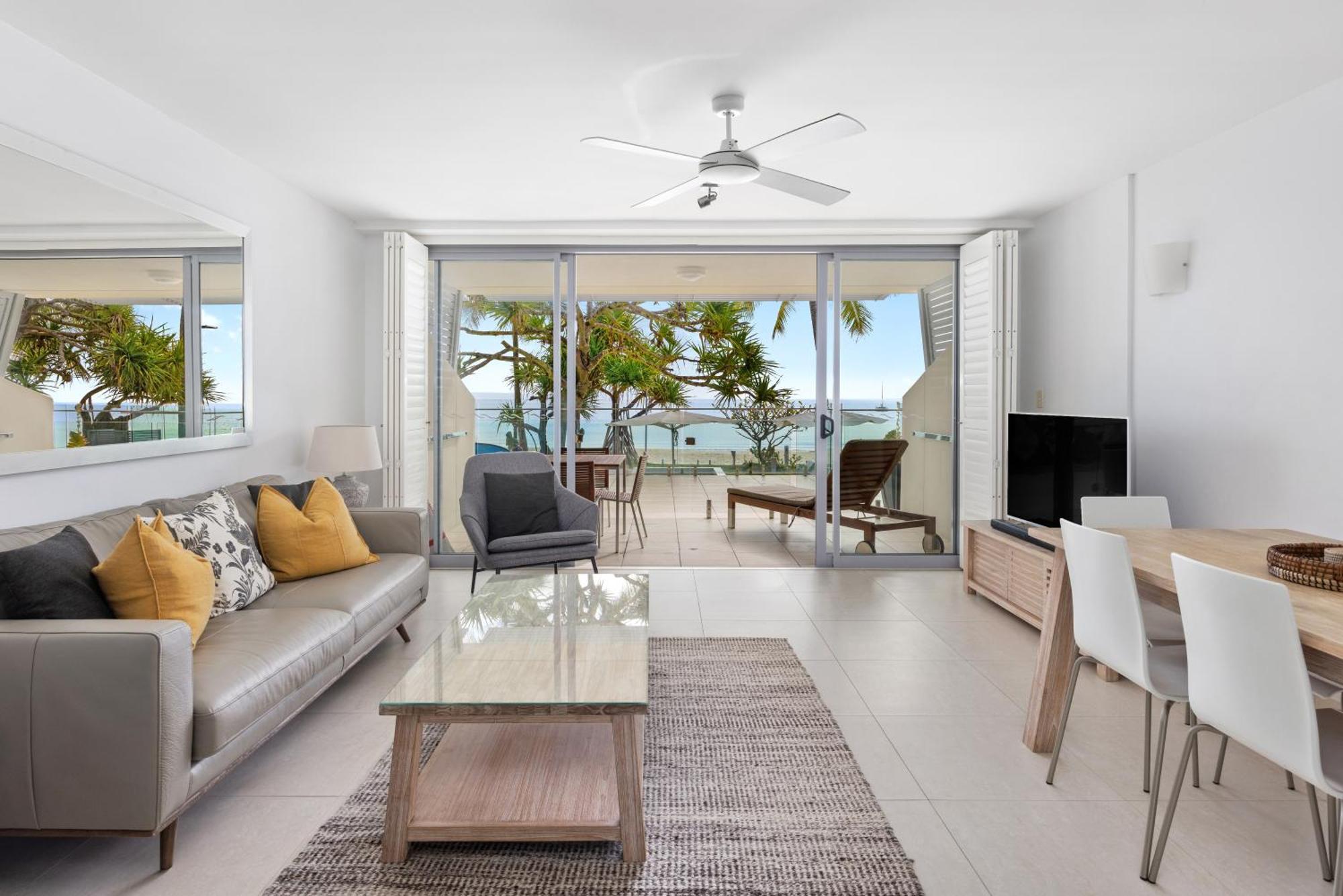 Fairshore 12: Absolute Beachfront, Direct Beach & Pool Access Noosa Heads Buitenkant foto